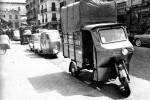 Vespacar e ROA motocarri - Valencia, Espana 1966.jpg