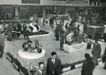 Fiera di Milano 1950 Piaggio stand.jpg