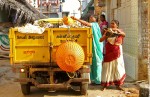 Ape garbage Tamil Nadu, India.jpg